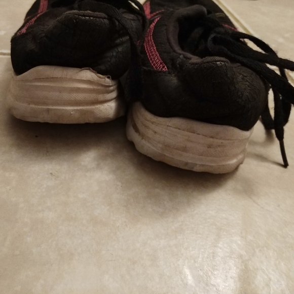 Champion low volume minimalist running shoes - Picture 3 of 4